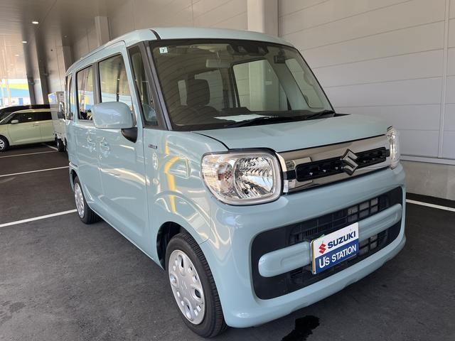 後部座席は両側スライドドアです☆狭い場所での乗り降りや荷物の積み降ろしに便利♪