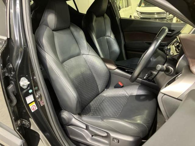 「この車の写真をもっと見たい」「状態が気になる」「この装備はついている？」どんな小さな疑問でもお気軽にお問い合わせください！