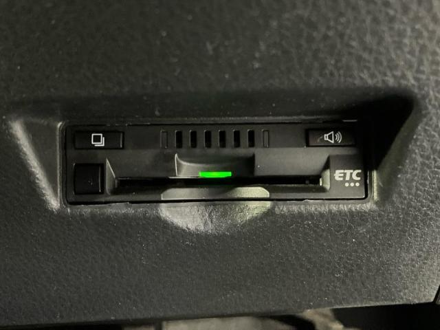 お車に合わせて無料保証以外にも、保証範囲、期間、距離を拡充させた有料保証もご用意しております！中古車の購入が初めてで不安・・・というお客様もご安心ください！