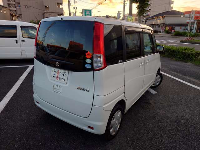エンジン、ミッションなど金額の大きな箇所も無料修理♪代車もご用意！☆自社保証☆安心3ヶ月間の無料保証付。カーセンサーアフター保証も有り☆1年～2年更新保証もご用意有ります。輸入車は1年保証～有償のみです。