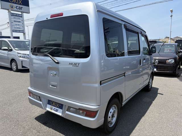 「保証」1年の保証付きでご納車させていただきます。車に自信があるからこそできることですね。ご期待ください。
