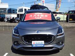 今度のスイフトは、新開発の高効率のZ12E型エンジンを搭載。1.2Lエンジン用高効率CVTを新たに採用。高い操縦安定性と快適な乗り心地を両立するサスペンション。磨き上げられたスイフトをどうぞ。