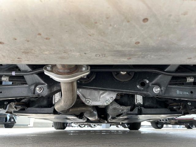 下回りがきれいなうちに、防錆加工の施工がオススメ。降雪地域はもちろん、沿岸部にお住いの方や、趣味でマリン・ウィンタースポーツをされる方に大変好評いただいております。