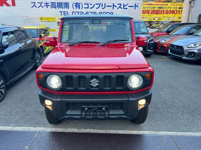 新車黒からフェラーリレッドブラックツートンNEWペイント登録済み未使用車お早めにお好きなパーツメーカでリフトUP＆ボディカスタムお得に可能です是非ご相談ください