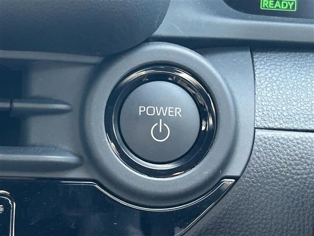 気になる車はすぐにお問い合わせください！画面右側の0066から始まる無料ダイヤルからお問い合わせ下さい！専門スタッフがお車のご質問にお答えいたします！