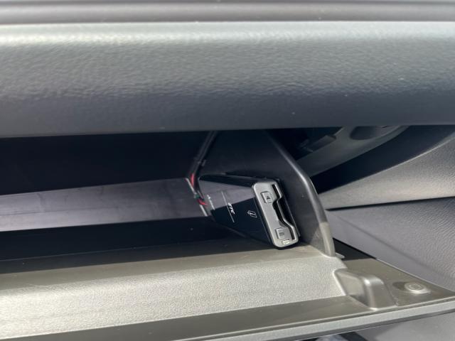 グローブBOX内にETCを搭載しております。