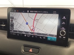 アップルカープレイアンドロイドオート対応純正ナビ搭載です。知らない道も安心ですね！