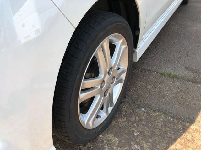 ※保証ナシ車両について⇒現状渡し販売となります。走行に支障のない整備と通常範囲内の清掃を施しての納車となります。納車後に、万が一不具合が発生した場合でも整備保証対象となりませんので、ご注意願います
