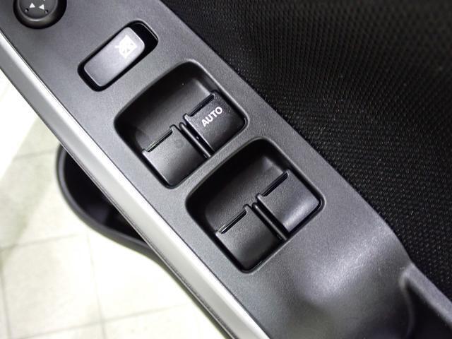 お探しの展示車が無い場合には全国から探し出しお取り寄せすることも可能です。お気軽にご相談くださいね。