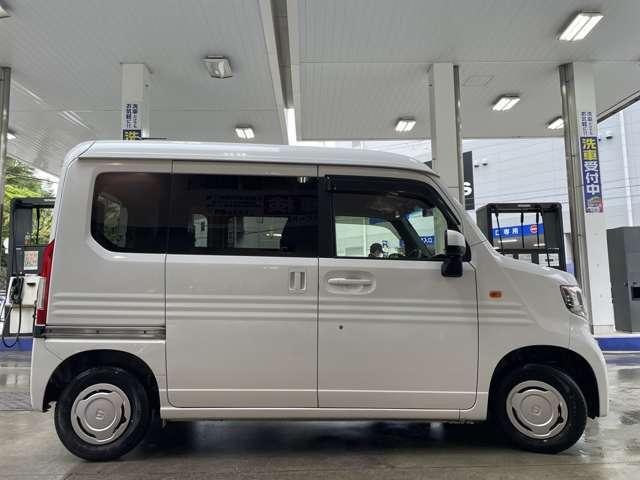 基本プラン【全車内装外装仕上げ済み】当店では入庫時に徹底的に中も外もキレイに隅々まで仕上げております！見てがっかりはさせません。是非現車確認にお越し下さいませ。