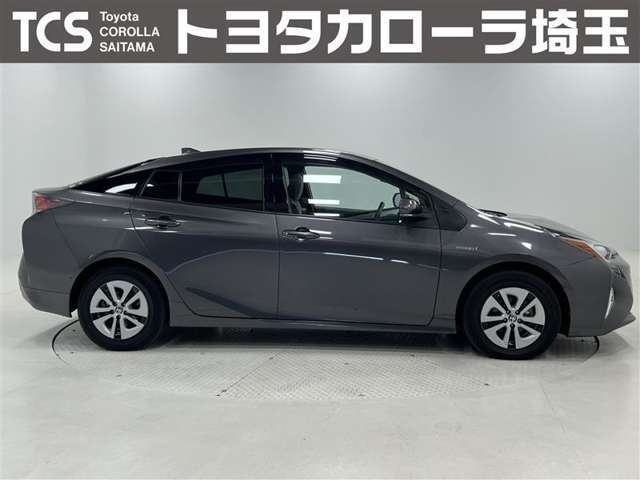 外板色はグレーメタリック（1G3）！ボディサイズは全長454×全幅176×全高147センチ！3ナンバー登録となります！