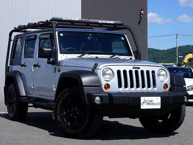 JEEPを代表する名車！！ラングラーアンリミテッド！！大変お求めやすい価格にてご提供致します♪