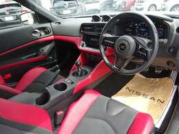 この他にも多数の画像を掲載しております。ご覧いただければ、より詳しくおクルマをご覧いただけます。日本全国への納車・登録も承ります！　※輸送費用等が別途必要となります。ご了承ください