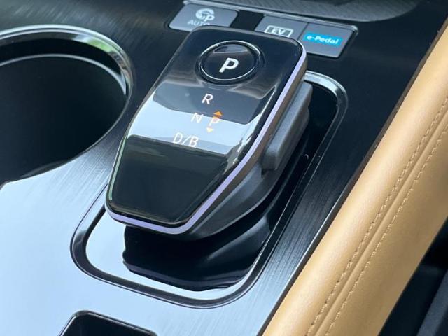 お車に合わせて無料保証以外にも、保証範囲、期間、距離を拡充させた有料保証もご用意しております！中古車の購入が初めてで不安・・・というお客様もご安心ください！