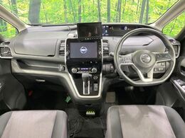 グループ総在庫数約30，000台！！全国の系列店からメーカー・車種問わずご紹介出来るので、あなたにピッタリのお車が見つかるはずです♪まずはお問い合わせ下さい☆