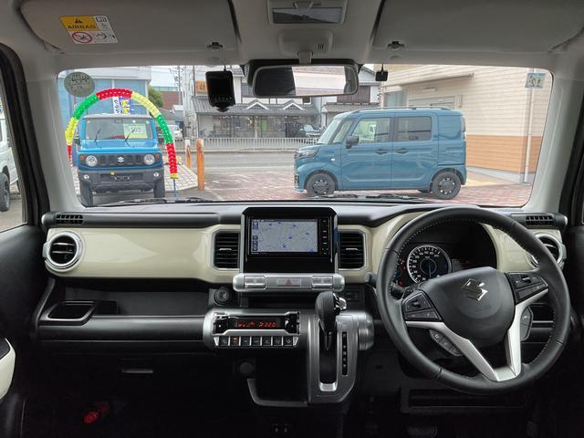 見晴らしの良い運転席です