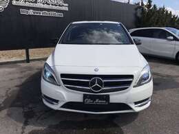 レザーシート☆運転席メモリー付きパワーシート☆純正HDDナビ(MSV＆CD＆Bluetoothオーディオ＆DVDビデオ再生＆フルセグ地デジTV)☆ETC2.0☆正規ディーラー車☆取扱説明書＆保証書＆整備記録簿☆^^！☆