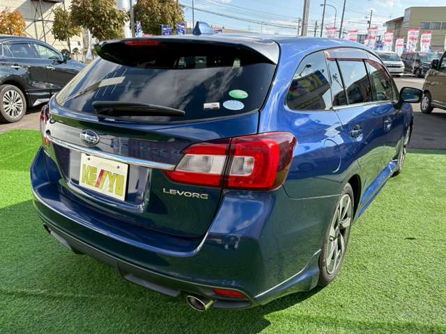 オイル交換年2回無料＆24時間ロードサービスのケーユーメンバーズカードや3年間のオイル交換無制限、定期点検整備代、消耗品の交換がセットになったメンテナンスパックもございます☆