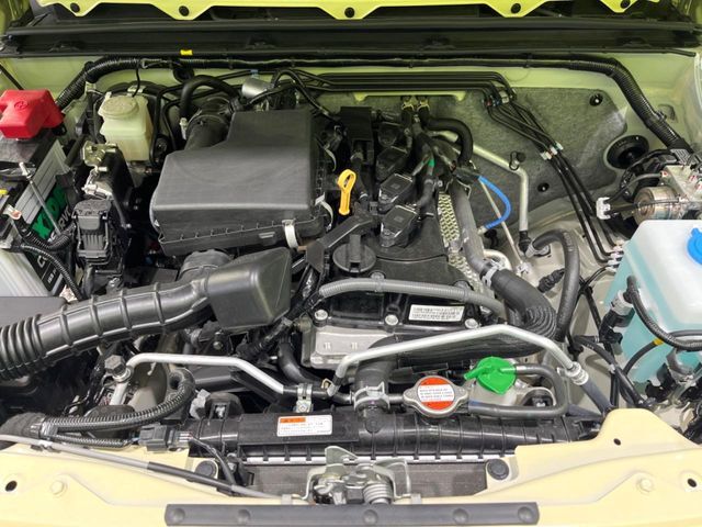 親切・丁寧な専門メカニックスタッフが応対！・車検・点検整備・事故等の修理などアフターサービスも安心。お車のカスタマイズもネクステージのサービススタッフまでご相談ください！