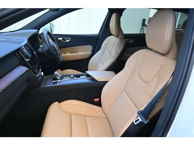 詳細お問い合わせは、VOLVO　CAR 姫路まで。079-292-5481