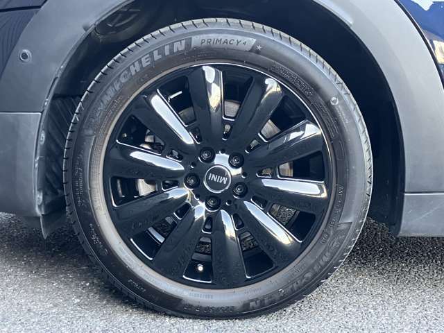 純正18インチホイール