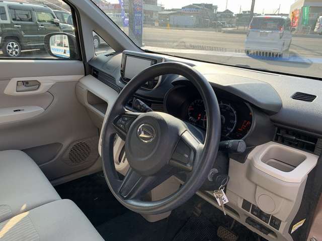 MC後期モデル☆純正ナビ☆フルセグTV☆バックカメラ☆Bluetooth☆ステアリモコン☆スマートアシスト3☆オートライト＆オートハイビーム☆ETC☆PWRモード☆走行3.9万K☆試乗予約受付中☆