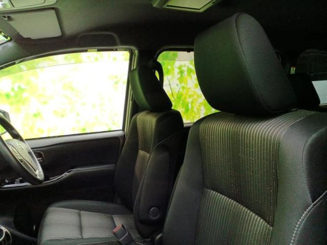 WECARSでは各商談席に大型モニターをご用意しております！見やすい大画面でゆったりと全国の在庫をご覧いただけます！是非ご来店お待ちしております！