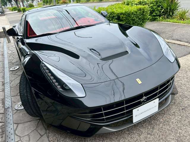 この度は数ある販売店より弊社のカーセンサー掲載をご覧いただきまして誠に有難う御座います。
