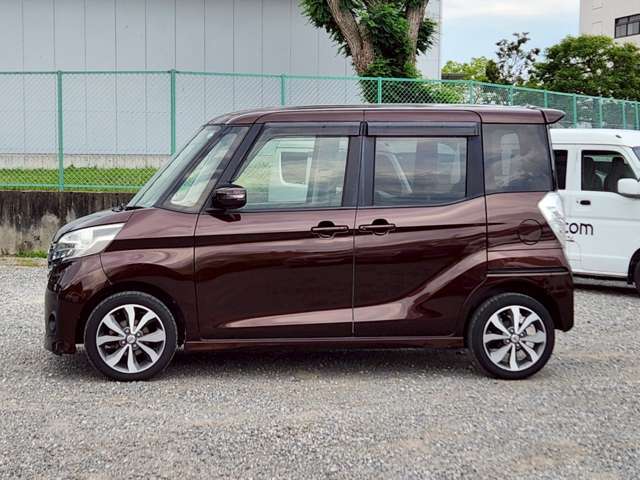 ★画像や動画を見ただけでお車の検討を進める事に抵抗がある方でも気軽に利用できるオンライン商談ならお車の検討はもちろん営業担当や店舗の様子も生中継でご覧いただけますので安心してお車をご検討頂けます。