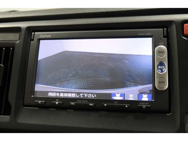 ◆◆バックカメラの画像です。車庫入れの安心感がアップしますね☆