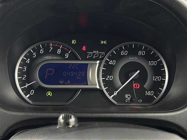 【スピードメーター】メーターがシンプルで見やすく運転しやすいですね！