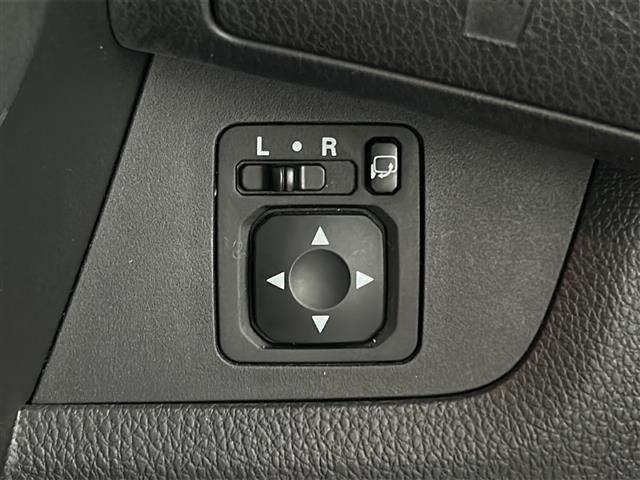 【運転席操作部】快適なドライブを楽しむための機能が装備されています！運転席から触れるので、使いやすいです！除菌プランいれていただくと、さらに清潔で安心していただけます！