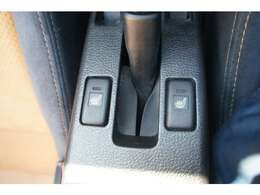 LINE＠やってます☆気になるお車の状態を写真にて送付可能です♪お忙しい方や、メールでのやり取りをご希望の方は是非ご登録下さい！LINE　ID　＠dzp3934u