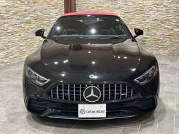 パナメリカーナグリル・AMGライドコントロールサスペンション・AMG20インチツインスポークアルミ・AMGイエローブレーキキャリパー