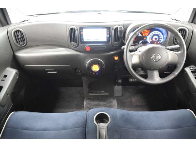 視点が高いので視界も広々運転も楽々♪大きな車がご不安な方でも安心です！