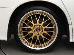 【大人気！WORK製VS19インチアルミホイールにローダウンカスタム♪♪】お客様のお好みの新品18インチ、19インチ、20インチホイール装着可能！ヴァルドやワークなどのメーカー品も取り寄せ可能です！