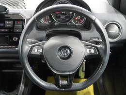 マニュアル車のような走りの楽しさ、VWならではの機能美を追求したデザインで国産車では味わえない品質を実現。