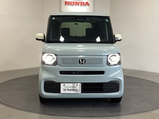 【Honda認定中古車 U-Select】　エンジン、オーディオやカーナビ(社外品は除く）に至るまで保証をお付け致します。全国のホンダディーラーで保証と整備が受けられます。