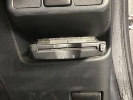 【ETC】高速道路の料金所をストレスなく通過！話題のスポットやサービスエリアに多い「スマートIC」利用時は必須のアイテムです。当店でセットアップを実施、ご納車当日からすぐにご利用いただけます！