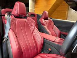 ■インテリアカラー：セミアニリン本革/ダークローズ/ブラック