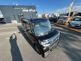 お車に関することは島根県出雲市のフリーロードにお任せください！・営業時間 9:00～18:00 ・水曜日・第一火曜日・盆・正月・GW