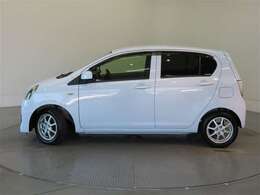 毎週月曜日は定休日となっております　誠に申し訳ありませんが営業日の10時～18時にお問い合わせお待ちしております