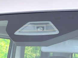 【スズキ　セーフティサポート】走行中に前方の車両等を認識し、衝突しそうな時は警報とブレーキで衝突回避と被害軽減をアシスト。より安全にドライブをお楽しみいただけます。