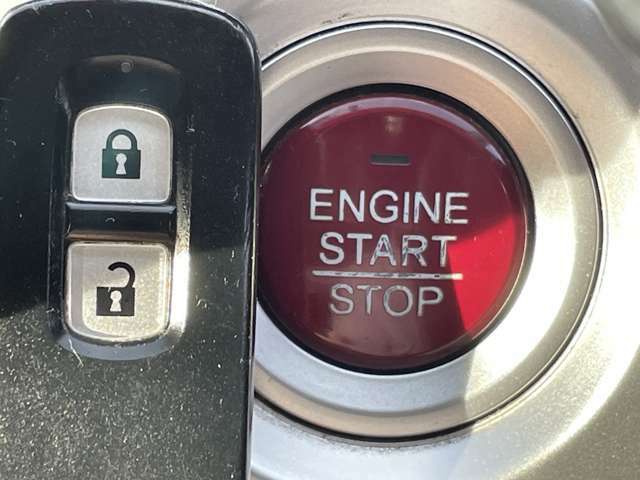 ☆プッシュスタート☆ボタンを押すとエンジンがかかります！
