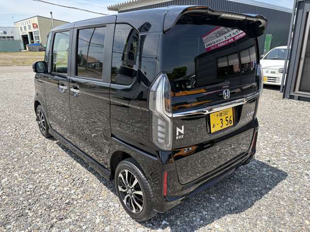 ローンも可能です。各信販会社と提携あり、保険代理店、各種保険扱いしておりますのでご相談下さい。