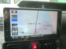 純正ナビ！フルセグ地デジ！Bluetoothオーディオ対応！CD＆DVD再生！バックモニター付き！