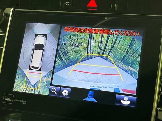 【パノラミックビューモニター】専用のカメラにより、上から見下ろしたような視点で360度クルマの周囲を確認することができます☆死角部分も確認しやすく、狭い場所での切り返しや駐車もスムーズに行えます。