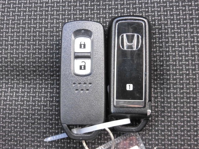 Hondaスマートキーシステムは携帯しているだけで施錠や解錠、エンジン始動もできる便利な機能です！