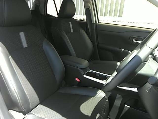 ★運転する際の心地よさはシートが大部分を占めるかと思います。こちらぜひ一度実車をご確認ください！