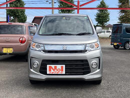 【当店のこだわり】全車保証付き（シルバープラン　ゴールドプラン）。当店の工場は国の認定をもらった指定工場です。メンテナンスは安心の整備をお約束いたします。当店の最長保証は2年間（プラチナプラン）